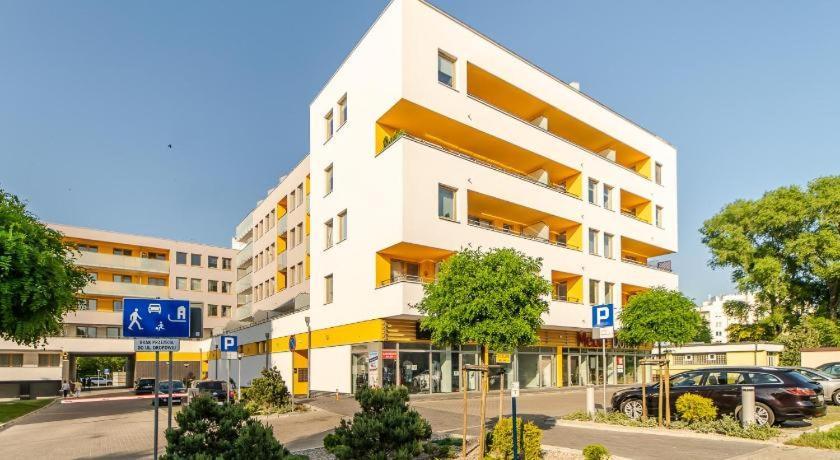 Апартаменты Apartament Premium Miodowy Dom Колобжег Экстерьер фото