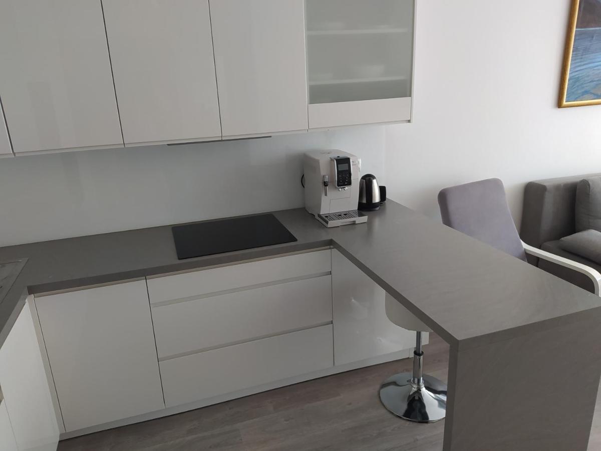 Апартаменты Apartament Premium Miodowy Dom Колобжег Экстерьер фото